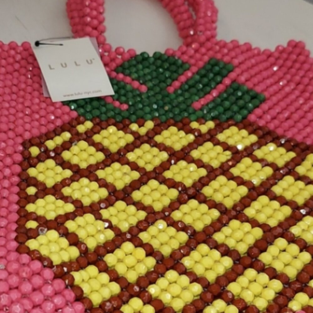 LULU BEADED PINEAPPLE TOTE - Picture 5 of 5